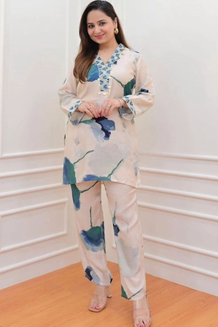 Trendy Color Digital Printed Cotton Co-Ord Set For Women