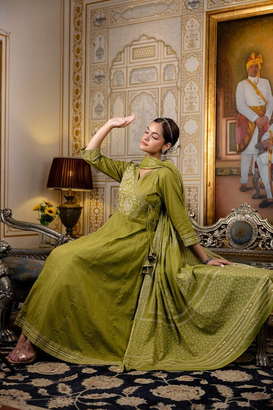 Premium Color Embroidered Cotton Green Kurta Set For Women