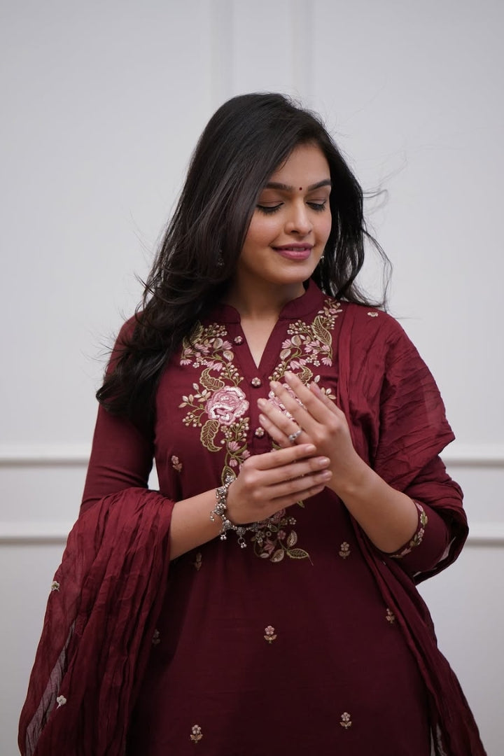 Cotton Embroidered Flower Print Straight Kurta Set for Women