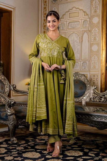 Premium Color Embroidered Cotton Green Kurta Set For Women