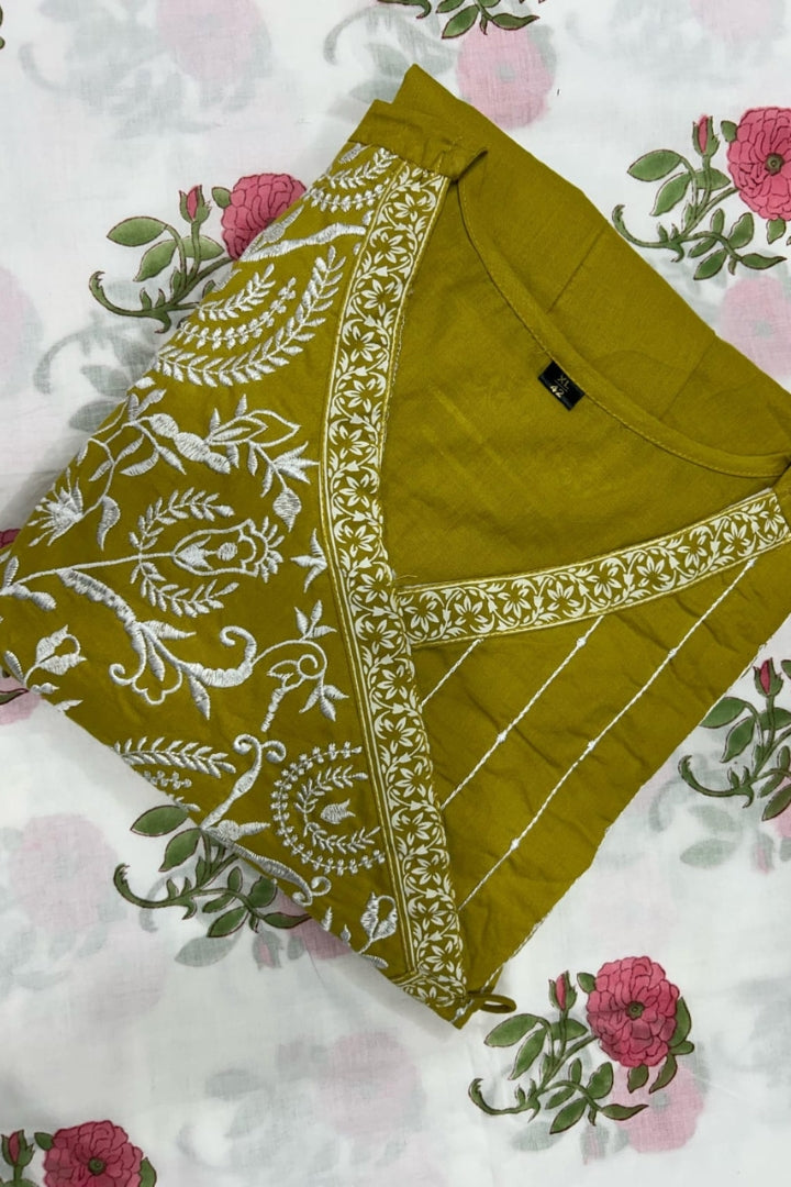 Premium Color Embroidered Cotton Green Kurta Set For Women