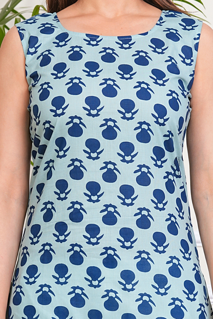 Women's Cotton Printed Straight Sleeveless Kurta For Woman