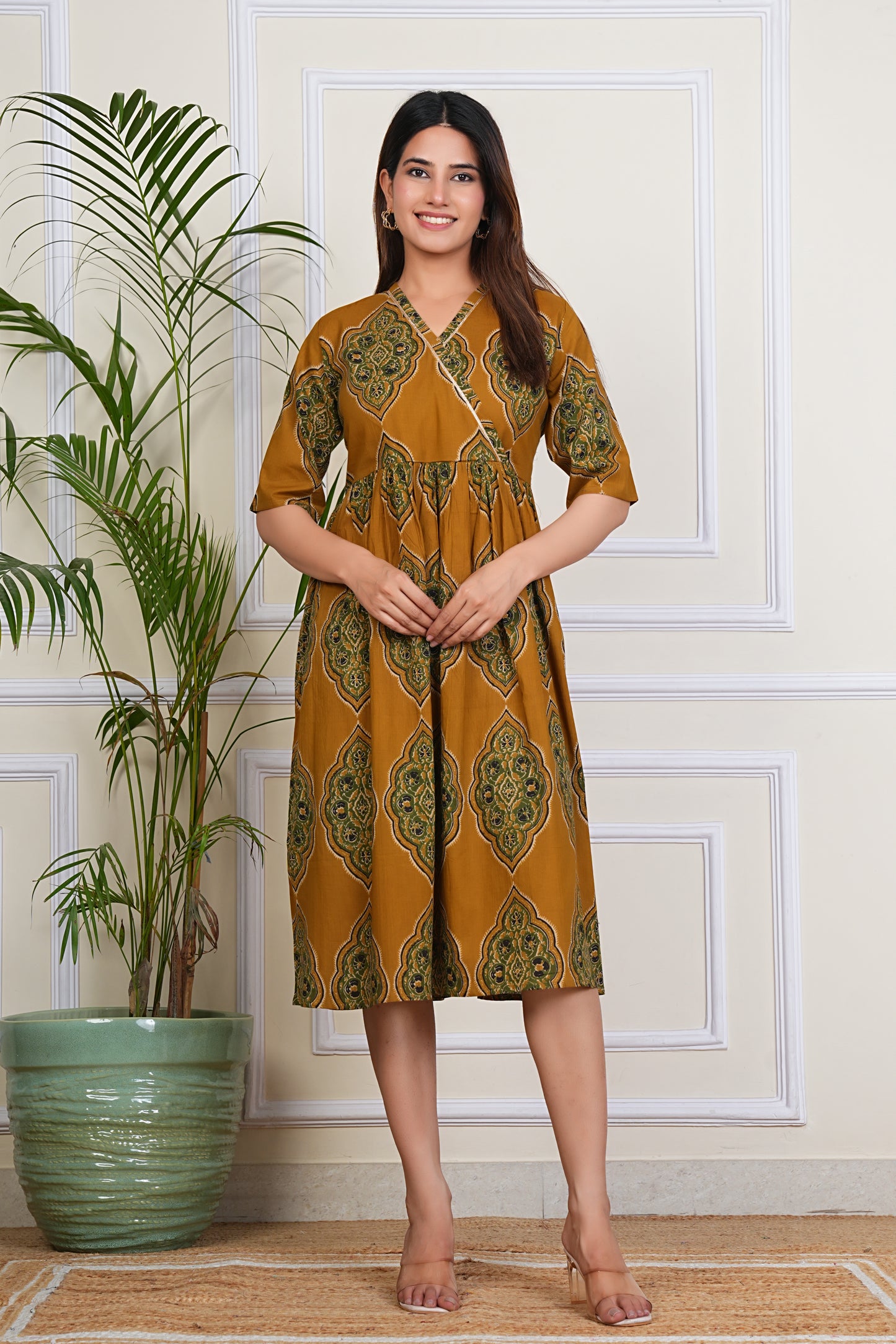 Women's Cotton V-Neck Printed Ragular Kurta for Woman