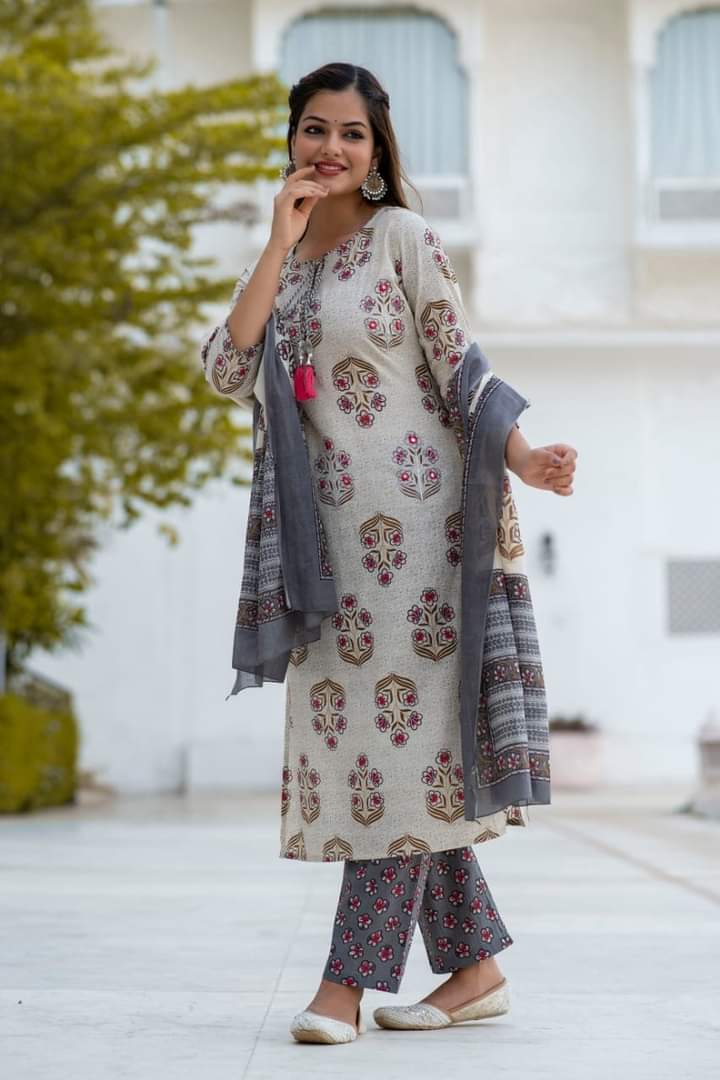 White Cotton Printed Straight Kurta Set for Women