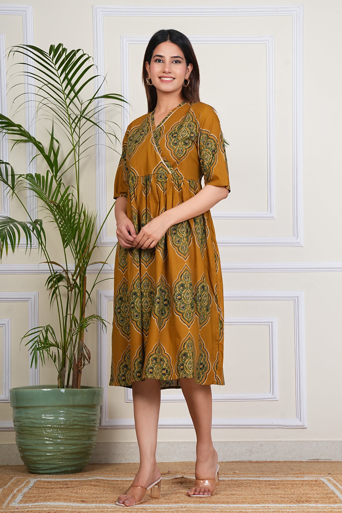 Women's Cotton V-Neck Printed Ragular Kurta for Woman