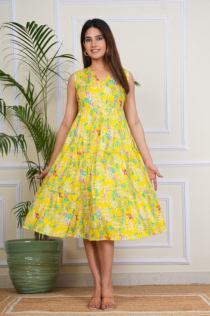 Women's Rayon V-Neck Ragular Printed Sleeveless Kurta for Woman